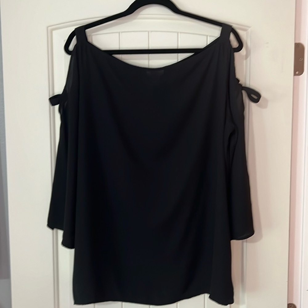 LOFT Black Cold Shoulder 3/4 Sleeve Blouse Size XL